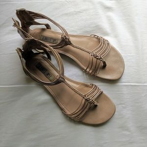 Jennifer Lopez tan rose gold sandals size 7